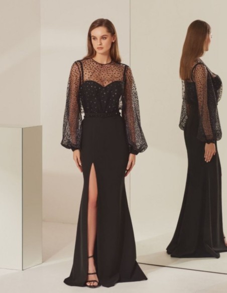Vestido largo de noche negro con tirantes y abertura lateral