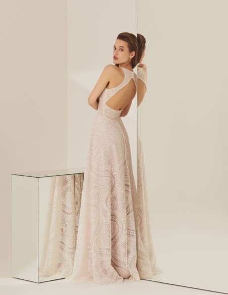 Vestido largo de fiesta con encaje brillo y espalda descubierta