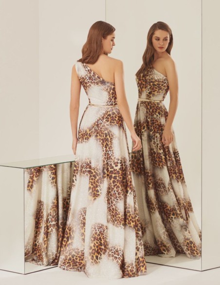Robe longue de fête à imprimé animalier avec encolure asymétrique