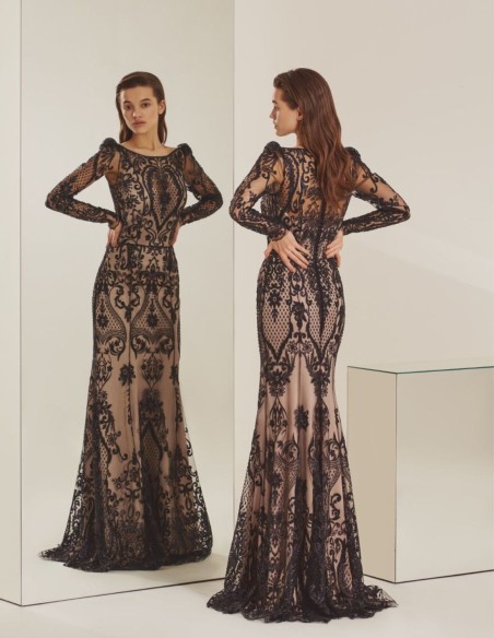 Mermaid cut long party dress with black lace