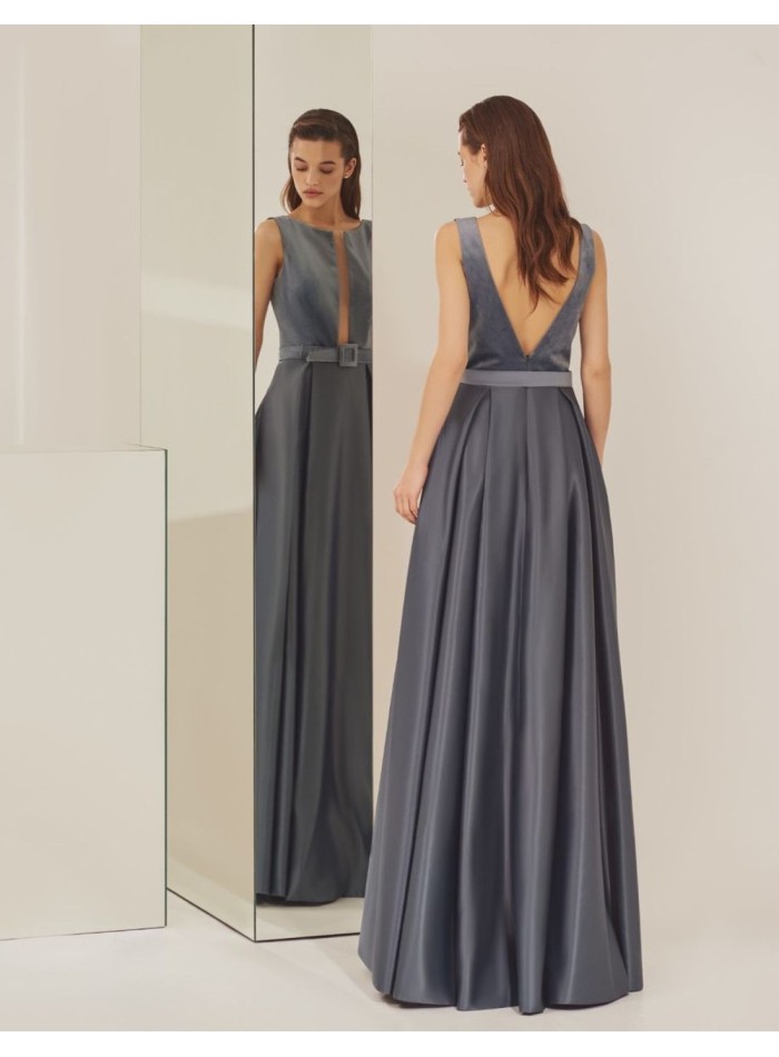 Robe longue combinée sans manches pour la fête