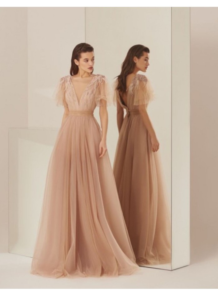 Robe longue de fête en tulle rose poudré