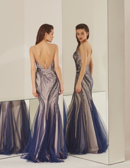 Robe de soirée en tulle avec corsage en strass