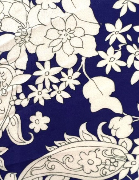 Vestido midi para invitadas de otoño. Vestido midi para invitadas de otoño.