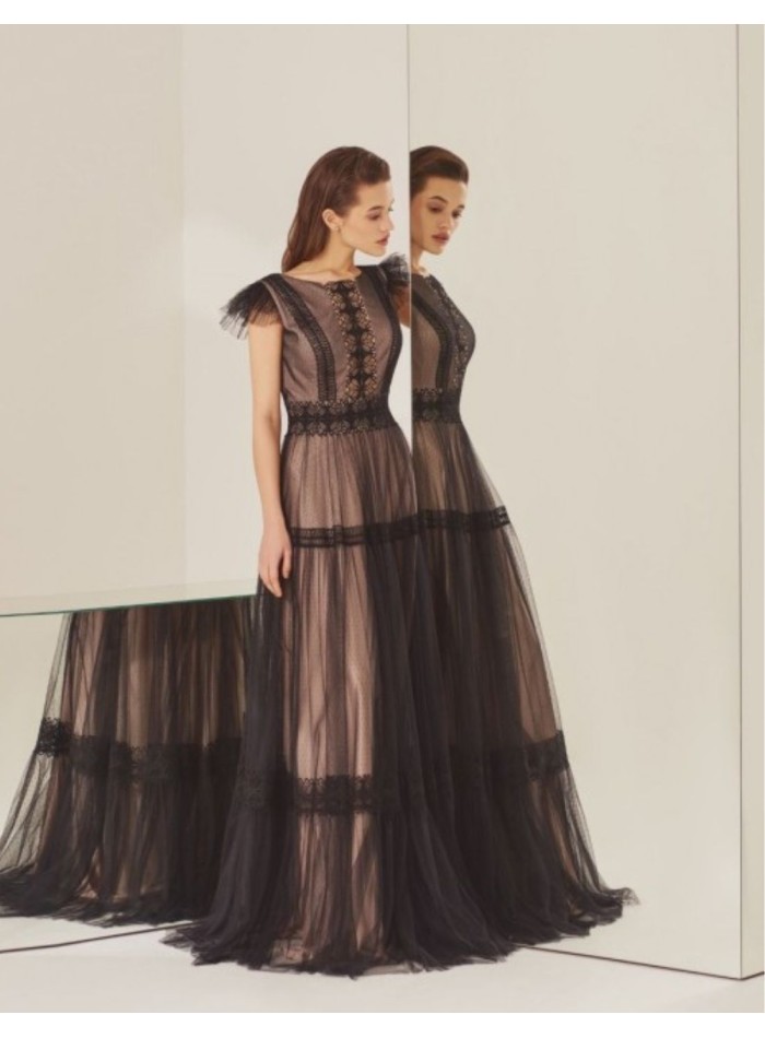 Long party dress with gathered black tulle layers