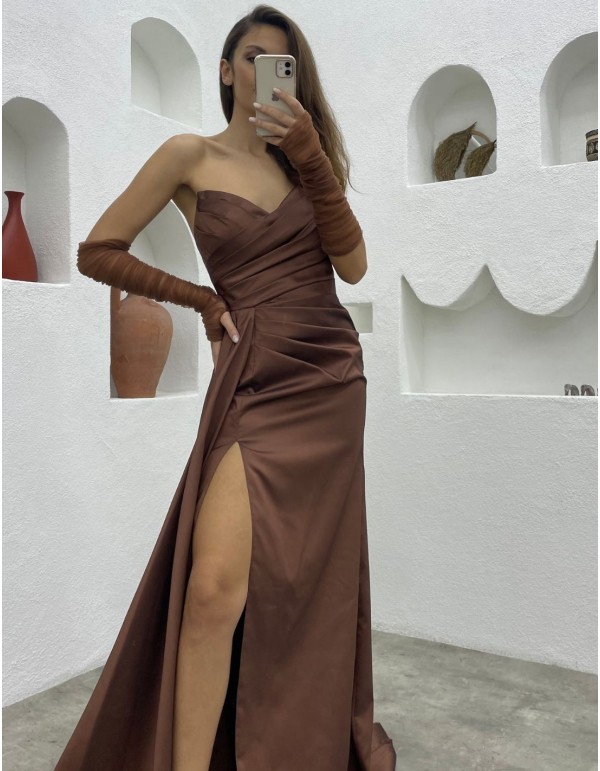 Vestido de fiesta largo palabra de honor con manguitos 2
