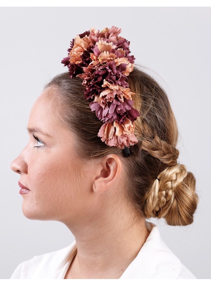 Party headband with multicoloured petals
