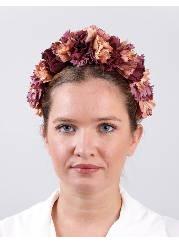 Party headband with multicoloured petals
