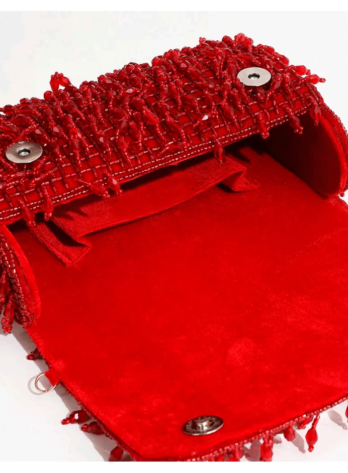 Evening clutch bag made of crystal