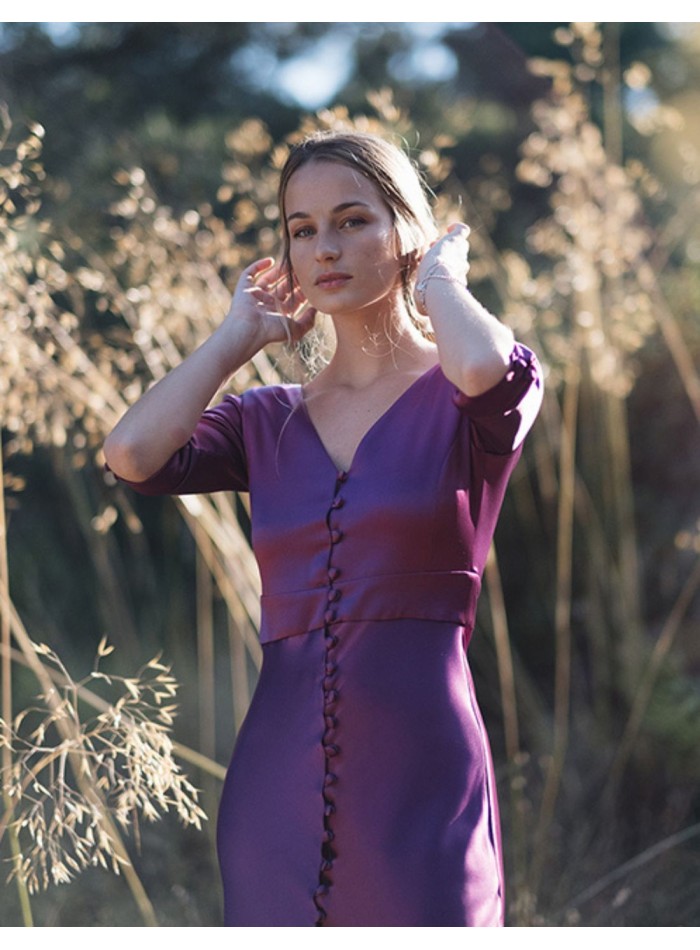 Robe de soirée midi violette avec des Boutonnières Doublées