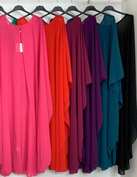 Cape d'invité multipositions en mousseline de soie