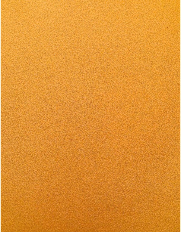 Robe courte de soirée avec détails de Boutonnières dorées