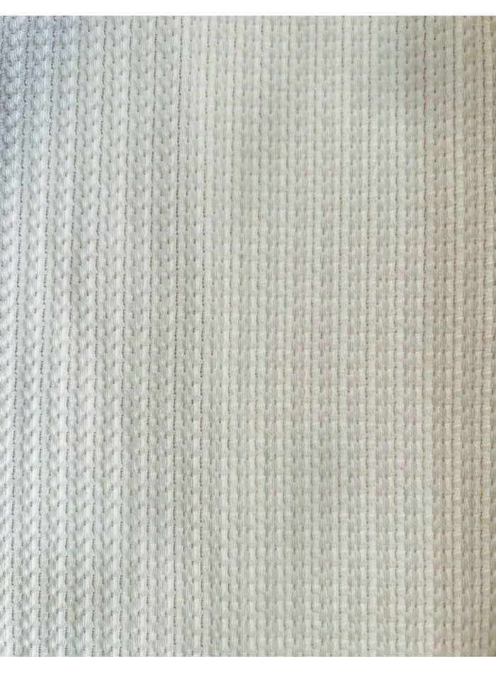 Top de fiesta con cadena dorada en tirantes.