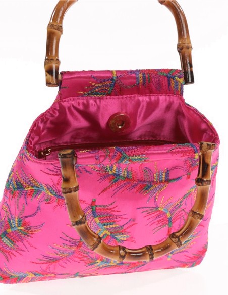 Sac brodé en satin