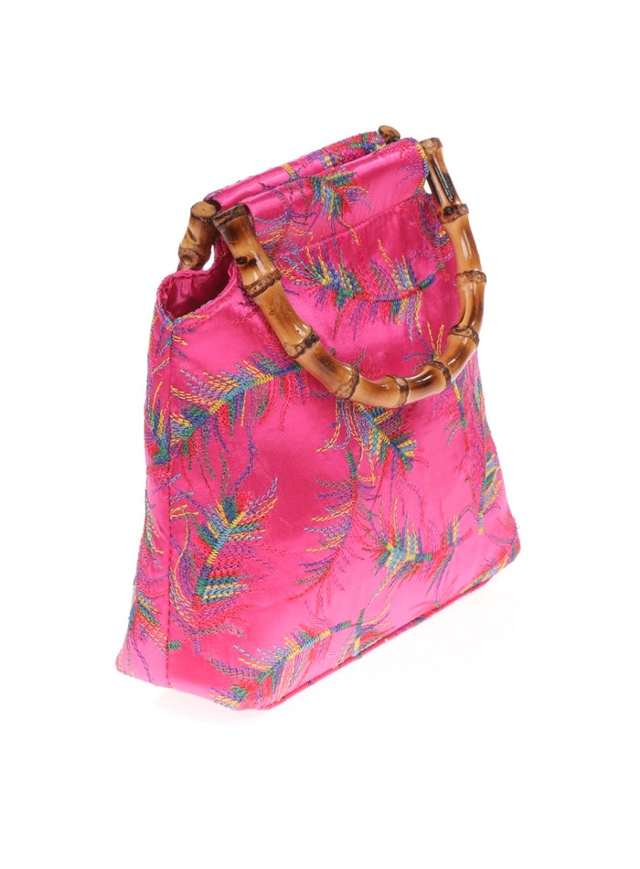 Sac brodé en satin