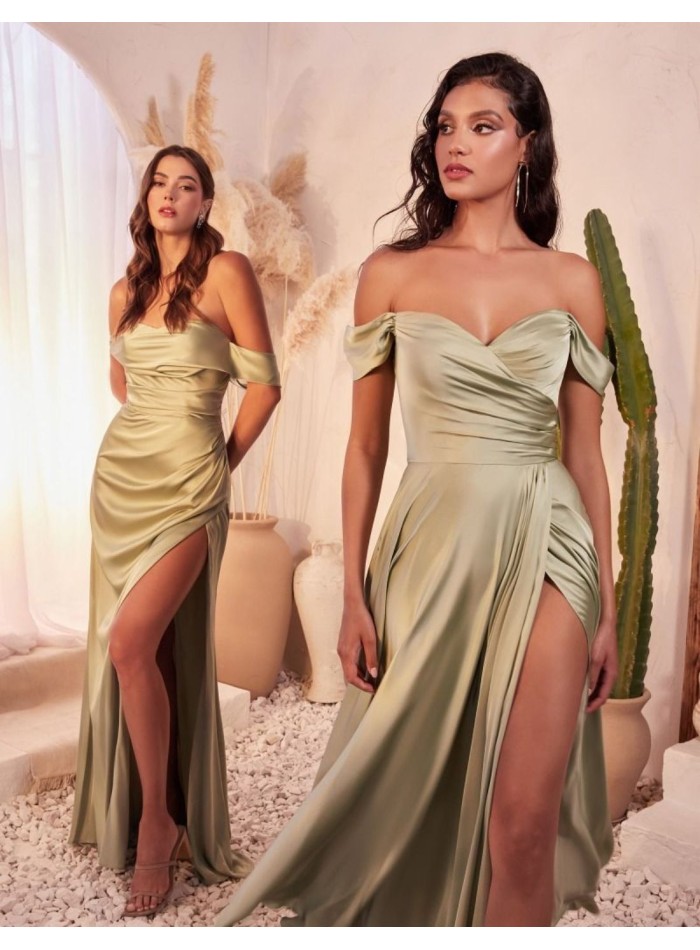 Robe longue en satin avec encolure bandeau et corsage drapé