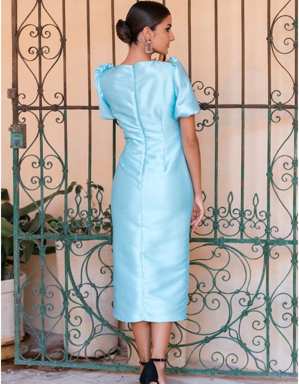 Robe de soirée midi avec encolure asymétrique et manches... 2