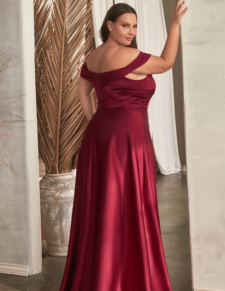 Strapless ball gown with embroidered rhinestones curvy Strapless ball gown with embroidered rhinestones curvy