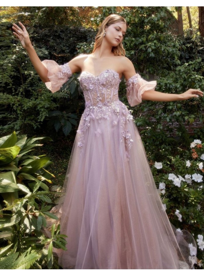 Robe longue avec corset en strass et jupe en tulle