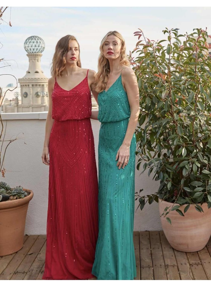 Robe de soirée longue avec strass et décolleté...