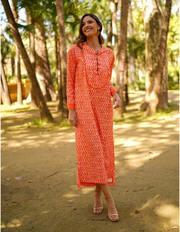 Long sleeved printed kaftan with straight cut