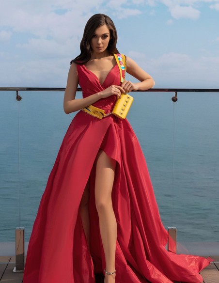 Long party dress with side slit and ruched bodice