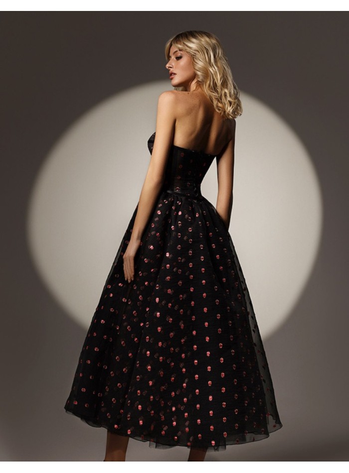 Robe de soirée midi noire à pois métalliques et...