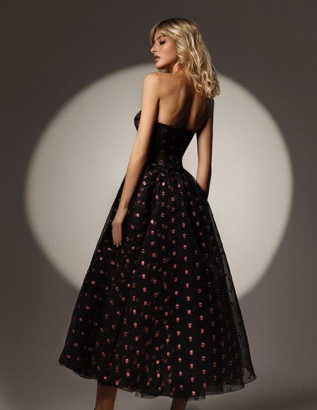 Robe de soirée midi noire à pois métalliques et bustier
