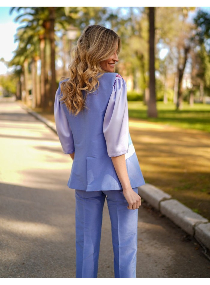 Gilet en soie sans manches avec poches doublées...