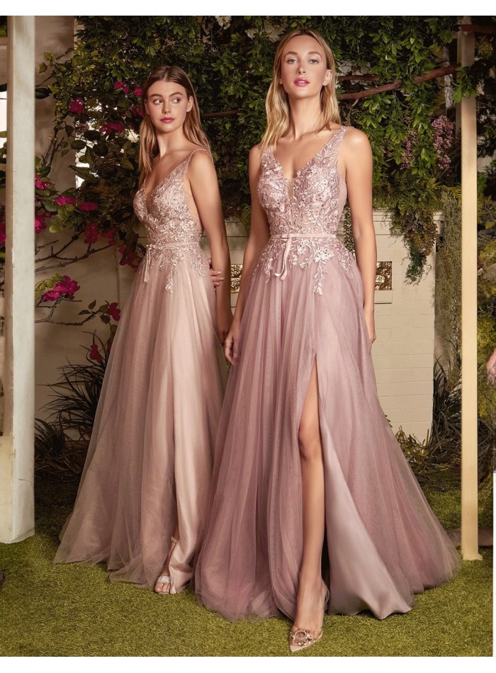 Robe longue de fête en tulle avec broderie florale