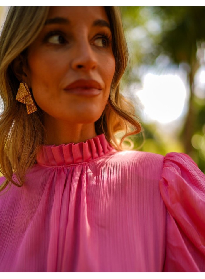 Pleated midi party dress with short puffed sleeves