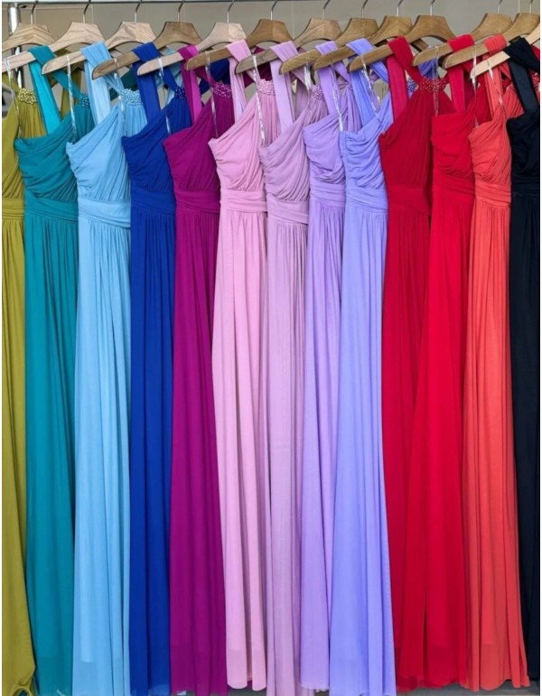 Robe longue de fête avec encolure licou et strass 2