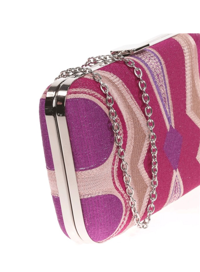 Tricolour embroidered handbag for guests