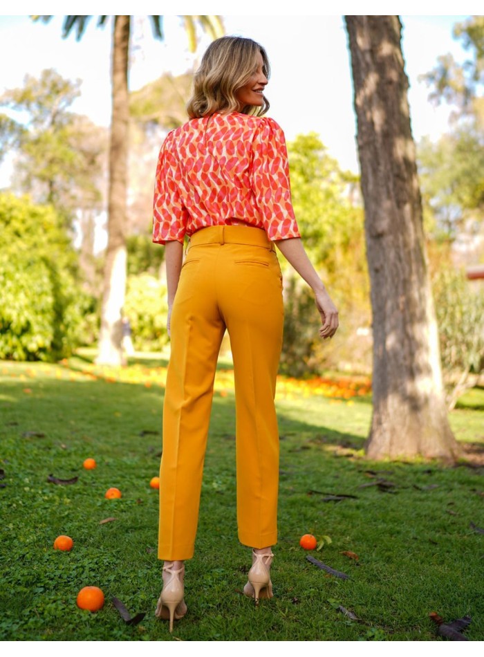 Long party pants with straight cut and darts
