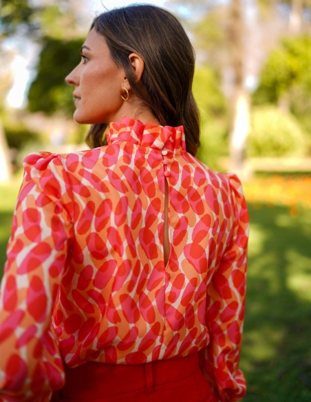 Long sleeve printed party blouse with lacing