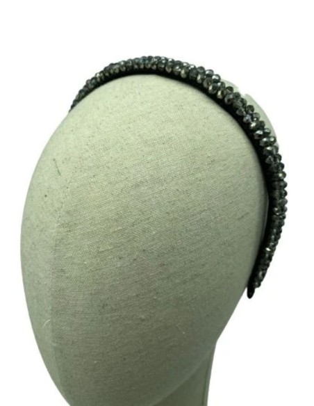 Party headband with stones