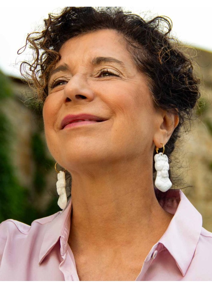 Boucle d'oreilles longues en porcelaine blanche...