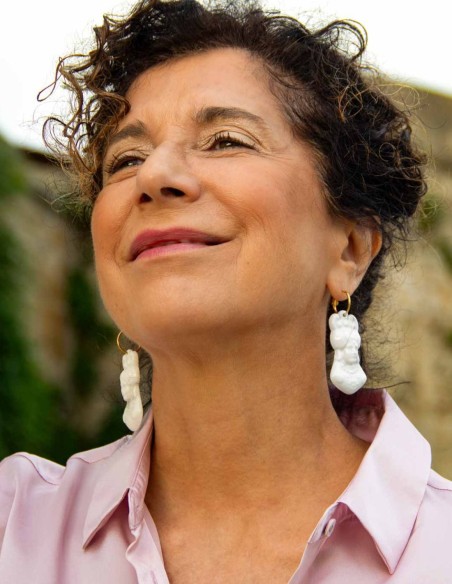 Boucle d'oreilles longues en porcelaine blanche avec texture 3D