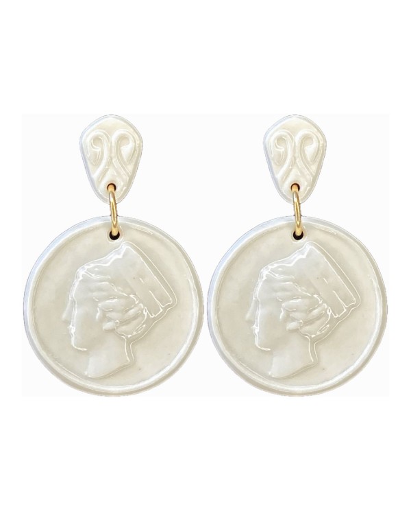 Boucle d'oreilles longue médaille de Cibeles en céramique...