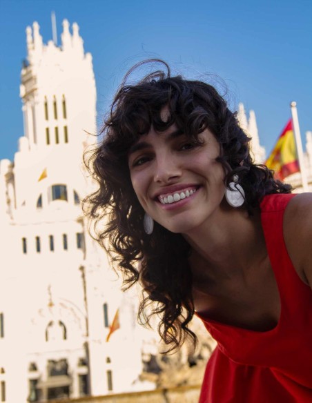 Cibeles medal long earrings in white ceramic