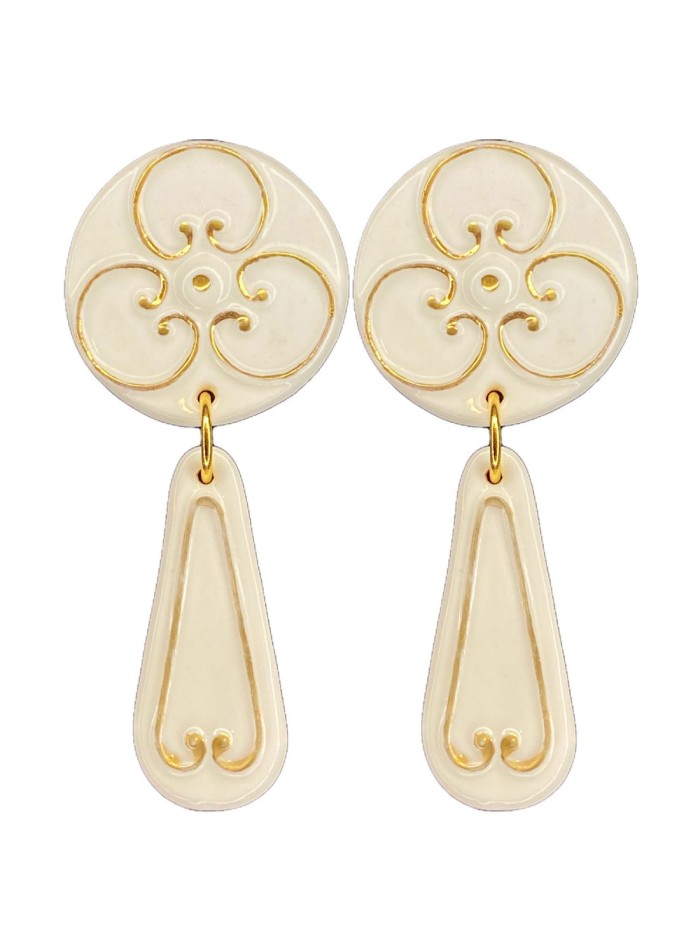 Boucle d'oreilles en porcelaine peinte en or