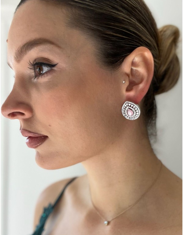 Boucle d'oreilles d'appoint avec zircons et pierre rose 2