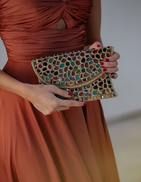 Handmade gold clutch bag with hand-stitched rhinestones for guest - INVITADA PERFECTA