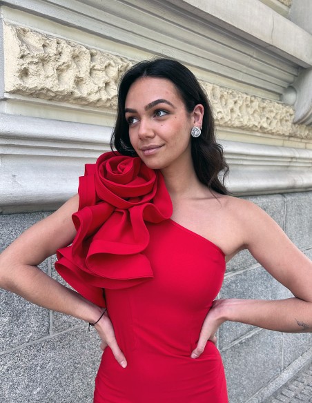 Vestido corto de fiesta con detalle maxiflor para invitada