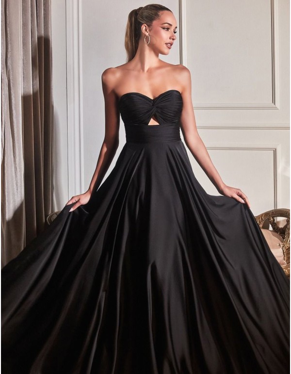 Robe longue de soirée en satin avec encolure cache-coeur...