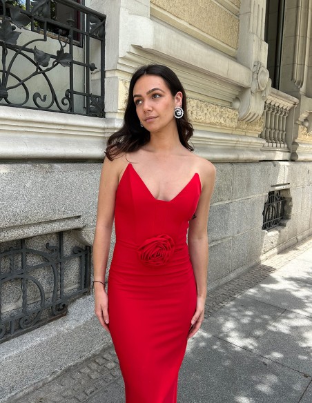 Vestido de cóctel palabra de honor con maxi flor en 3D Vestido de cóctel palabra de honor con maxi flor en 3D