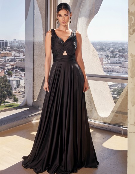 Vestido de fiesta largo satinado con escote drapeado de tirantes