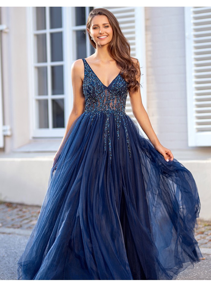 Robe longue avec corsage en strass et jupe en tulle