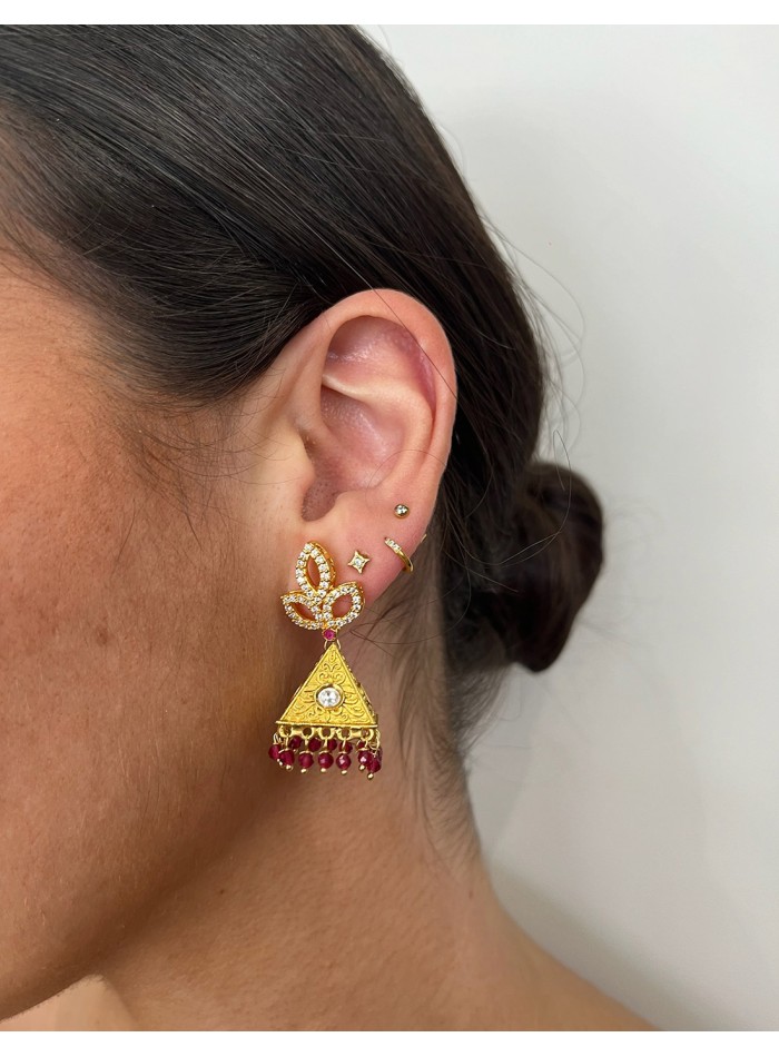 Pendientes de fiesta estilo pirámide con cristales rosas