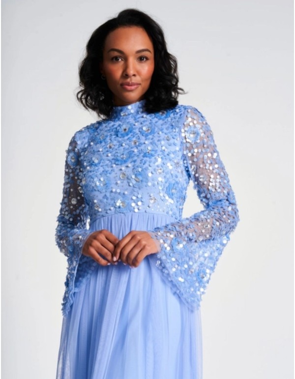 Robe longue de fête à manches longues brodée de sequins...